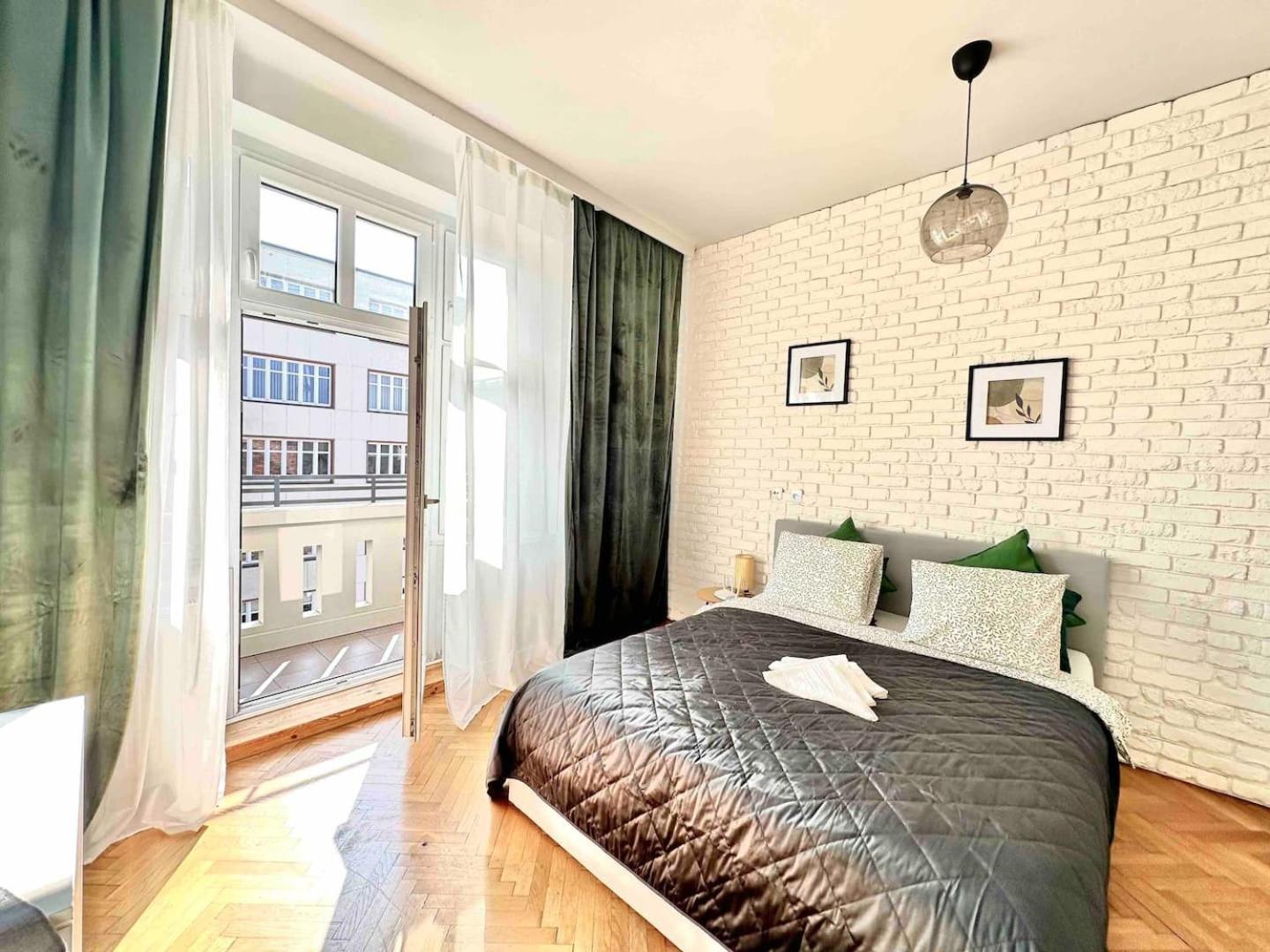 Kosciuszki P R I M E Suites Катовице Экстерьер фото