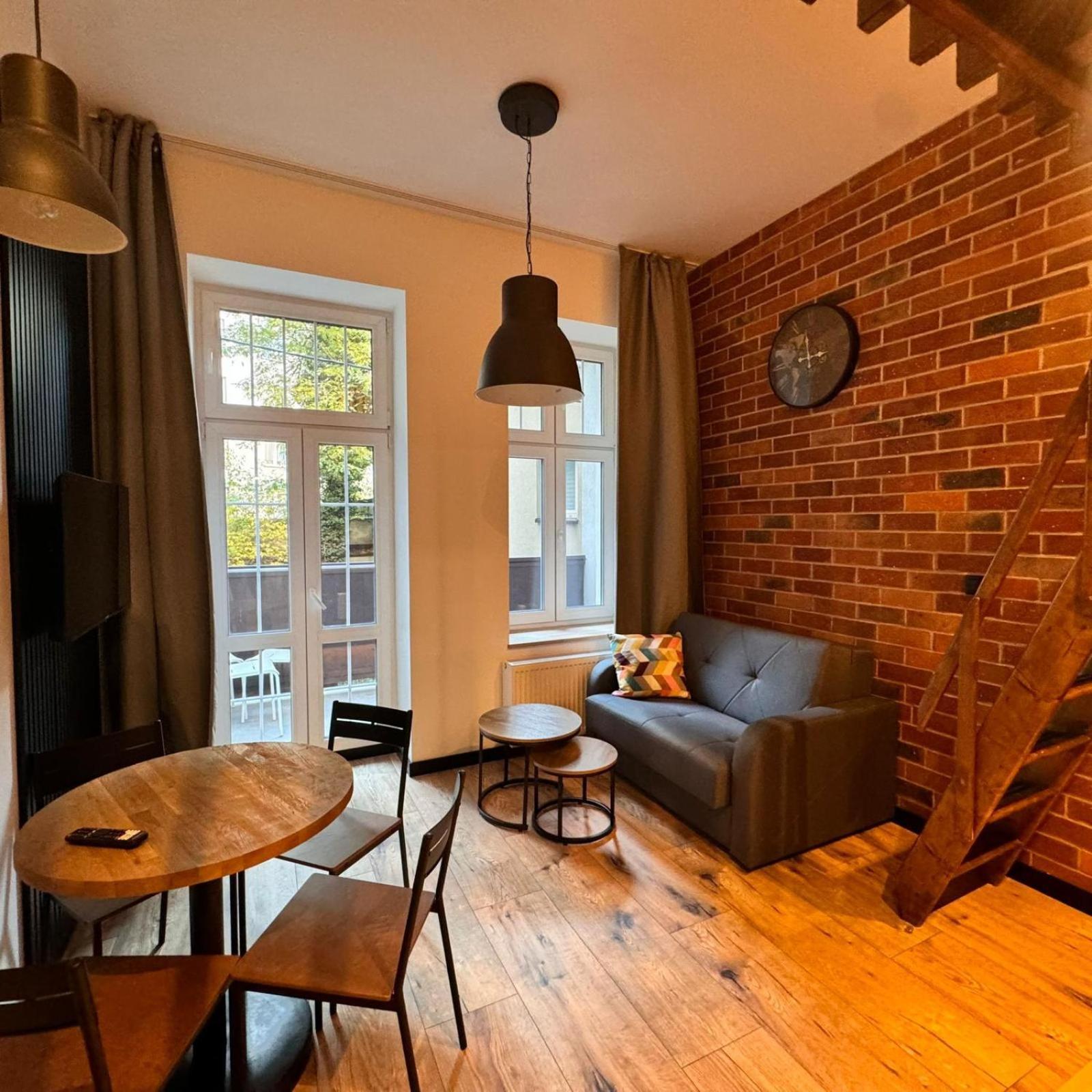 Kosciuszki P R I M E Suites Катовице Экстерьер фото