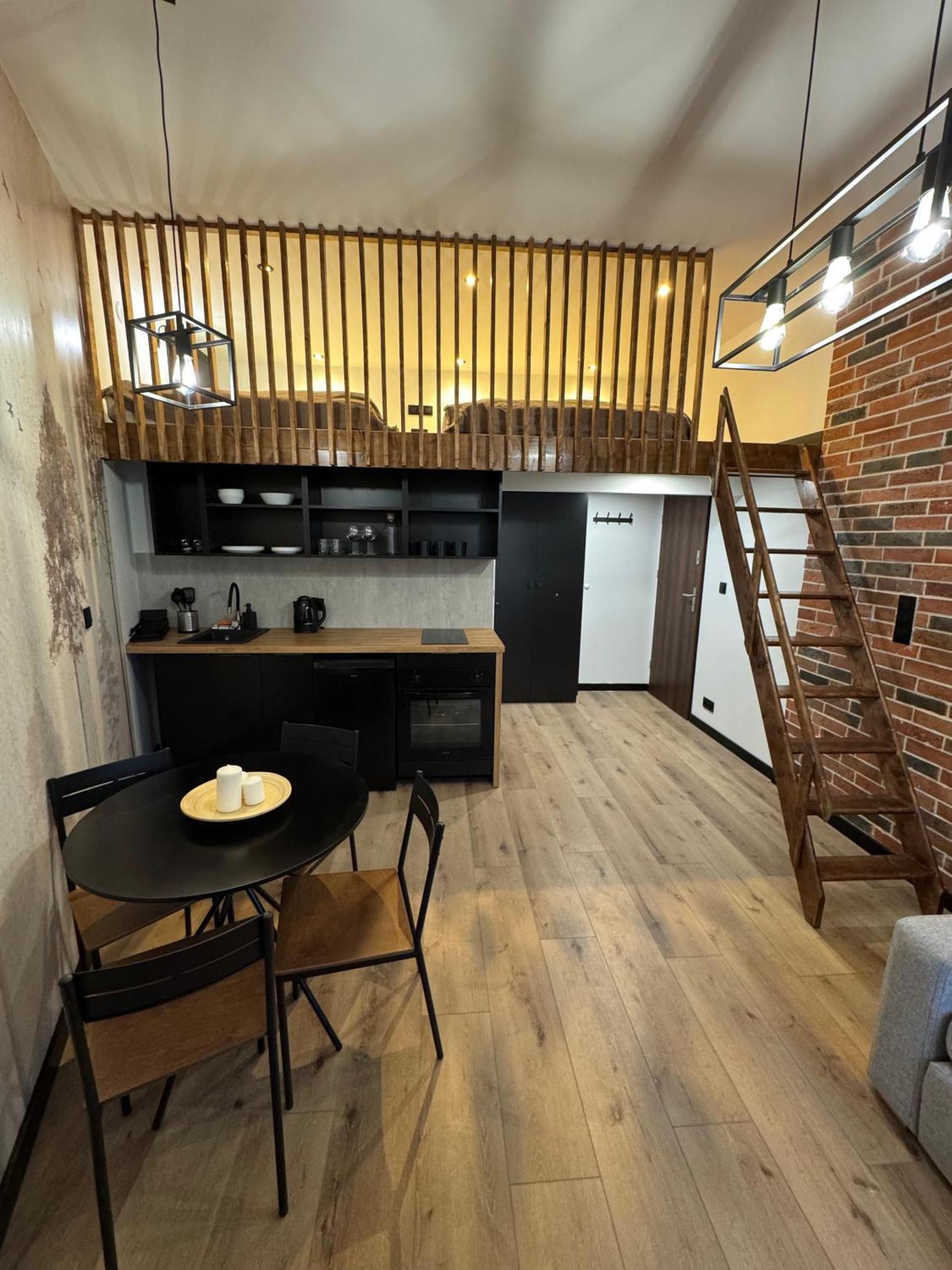 Kosciuszki P R I M E Suites Катовице Экстерьер фото